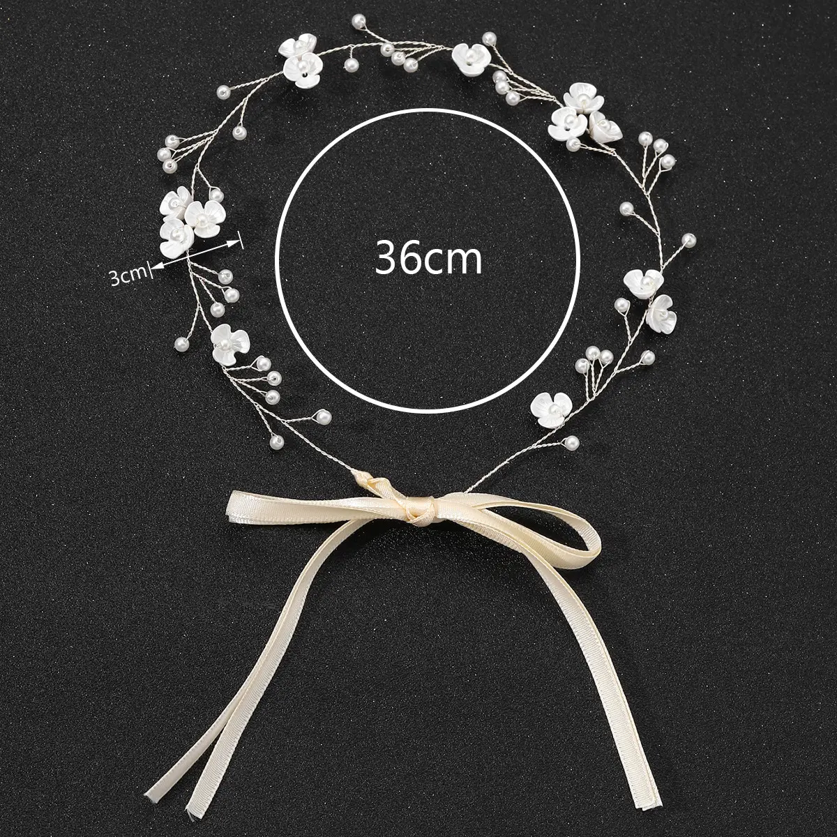Girls' White And Golden Flowers With Wedding Party Headdress Bride's Hair Accessories Headdress Female Sweet And Lovely Headdres