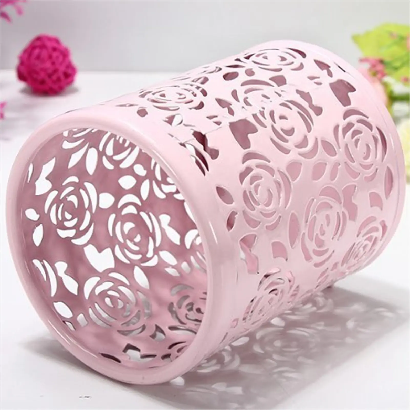 1pc Creative Hollow Rose Pattern Pen Pot Holder Flower Fashion Desktop Cup Makeup Brush Container For Office Home Decoration