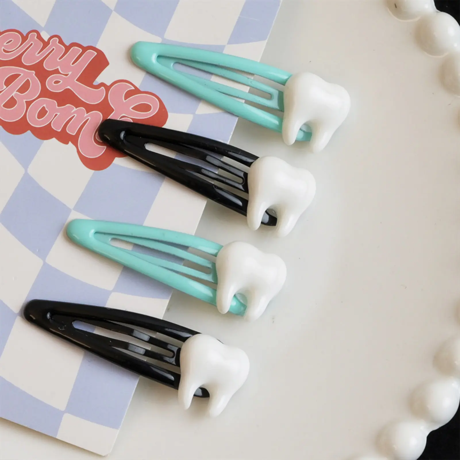 Cute And Funny Hairpins Delicate Bangs Clip Tooth Y2k Barrettes Clip Harajuku Hairpin Sweet Girls Hair Harajuku Lady Mini Tooth