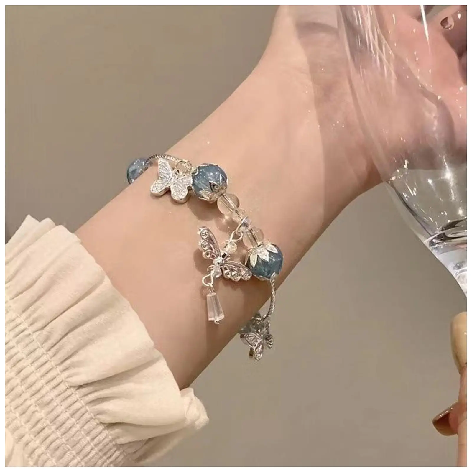 Fashion Bracelet Strand Beads Korean Fashion Jewelry For Women Charm Bracelet Butterfly Hand Decoration Accessories Girls Gift