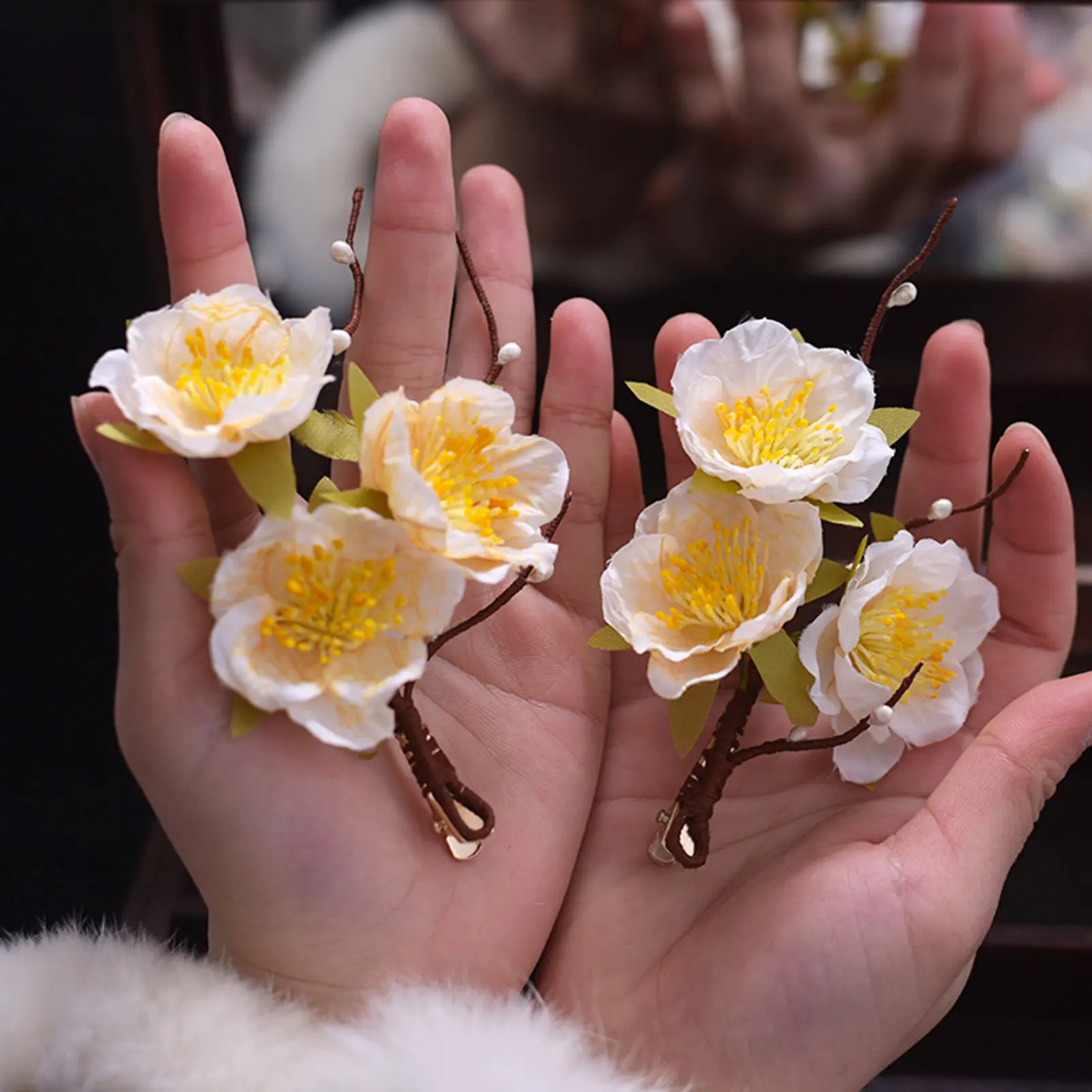 Women Hair Clips Styling Edge Clip Women Hair Clips Styling Edge Clip for Dress Hairstyle Making Hairdressing Thick Curly Hair