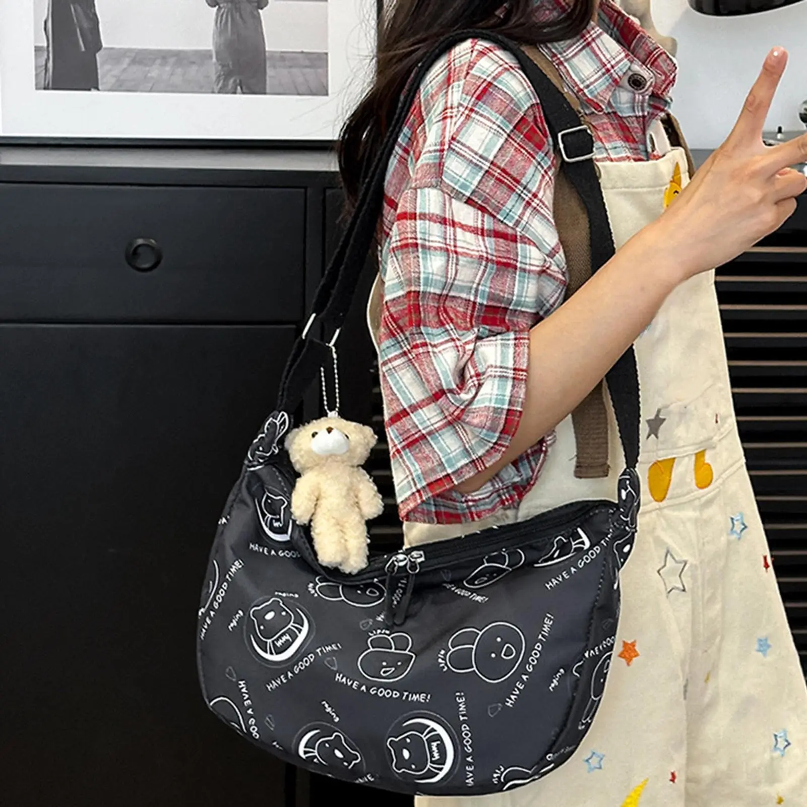 New Shoulder Bag Large-capacity Printed Canvas Rabbit Print Does Not Include Bear Pendant Messenger Bag Waterproof Handbag Party