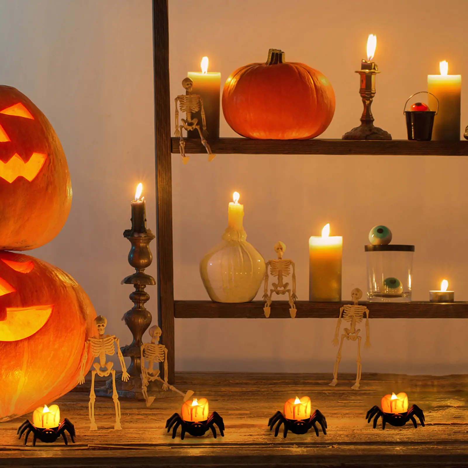 Halloween Spider Night Light - Creepy Crawly LED Party Decor with Glow-in-the-Dark Spider Candle Light Spooky Home Decoration