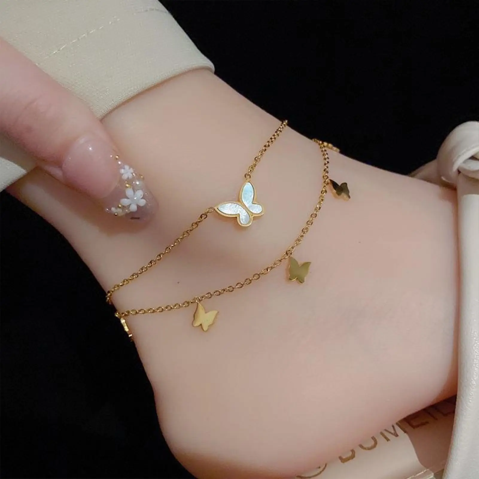 OIMG Stainless Steel Gold Plated Not Fade Korean Sweet Frosting Butterfly Anklet for Women Girl Foot Accessories Waterproof