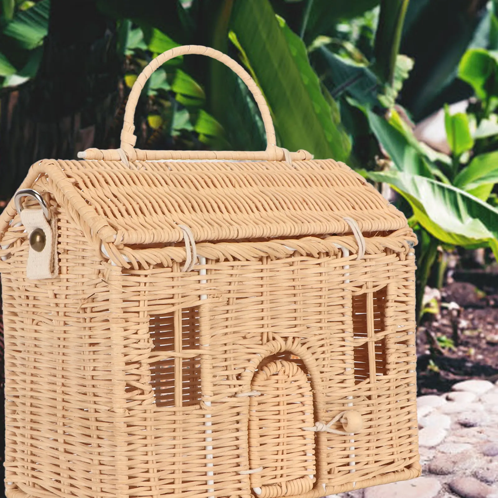 Handwoven Rattan Bag House Shape Portable Handle Adjustable Strap Rattan Shoulder Bag for Beach Travel Outing