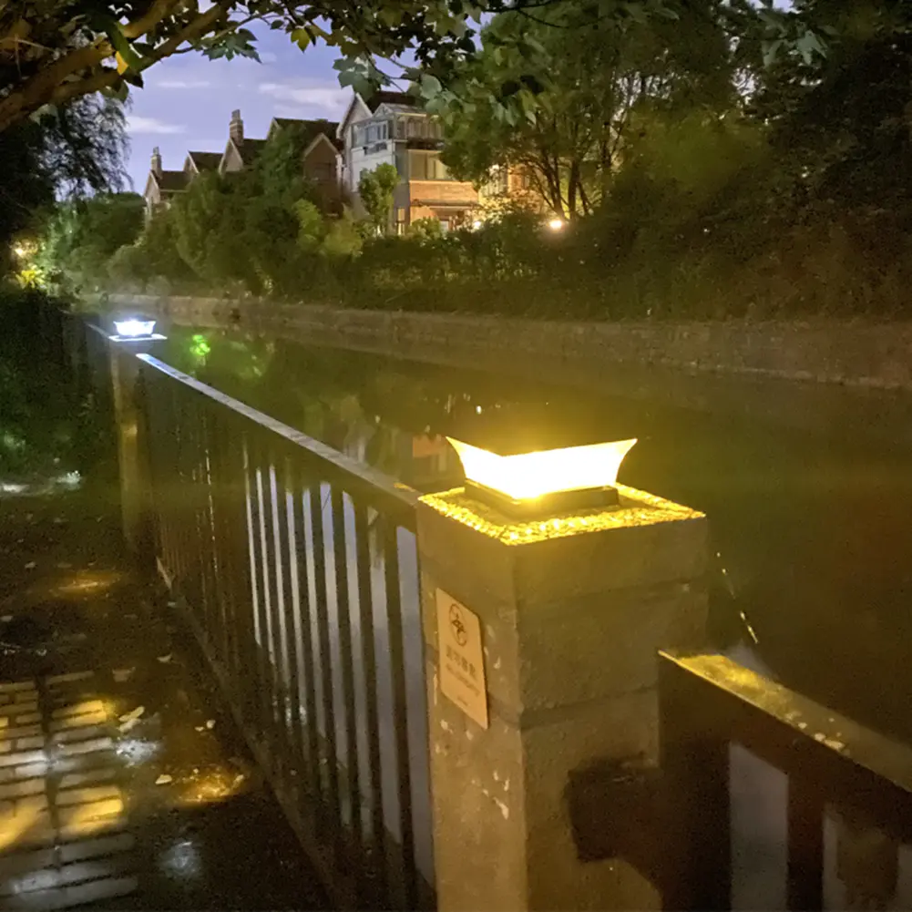 Solar Light Fence Gate Pillar Head LED Lamp 6500K/2800K Landscape Garden Solar Night Light Courtyard Landscape Garden Decoration