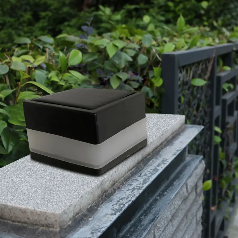 Waterproof Solar Pillar Light Outdoor Garden Post Cap IP44 Waterproof LED Fence Street Patio Courtyard Cottage Lamp