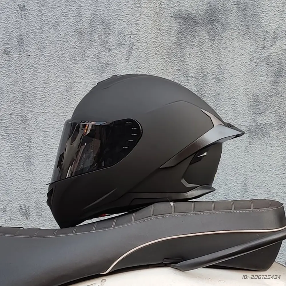 Motorcycle Helmet For Men Full Face Helmets Motorbike Racing Safety Helmet Moto Summer Personality Locomotive Big Tail Helmet